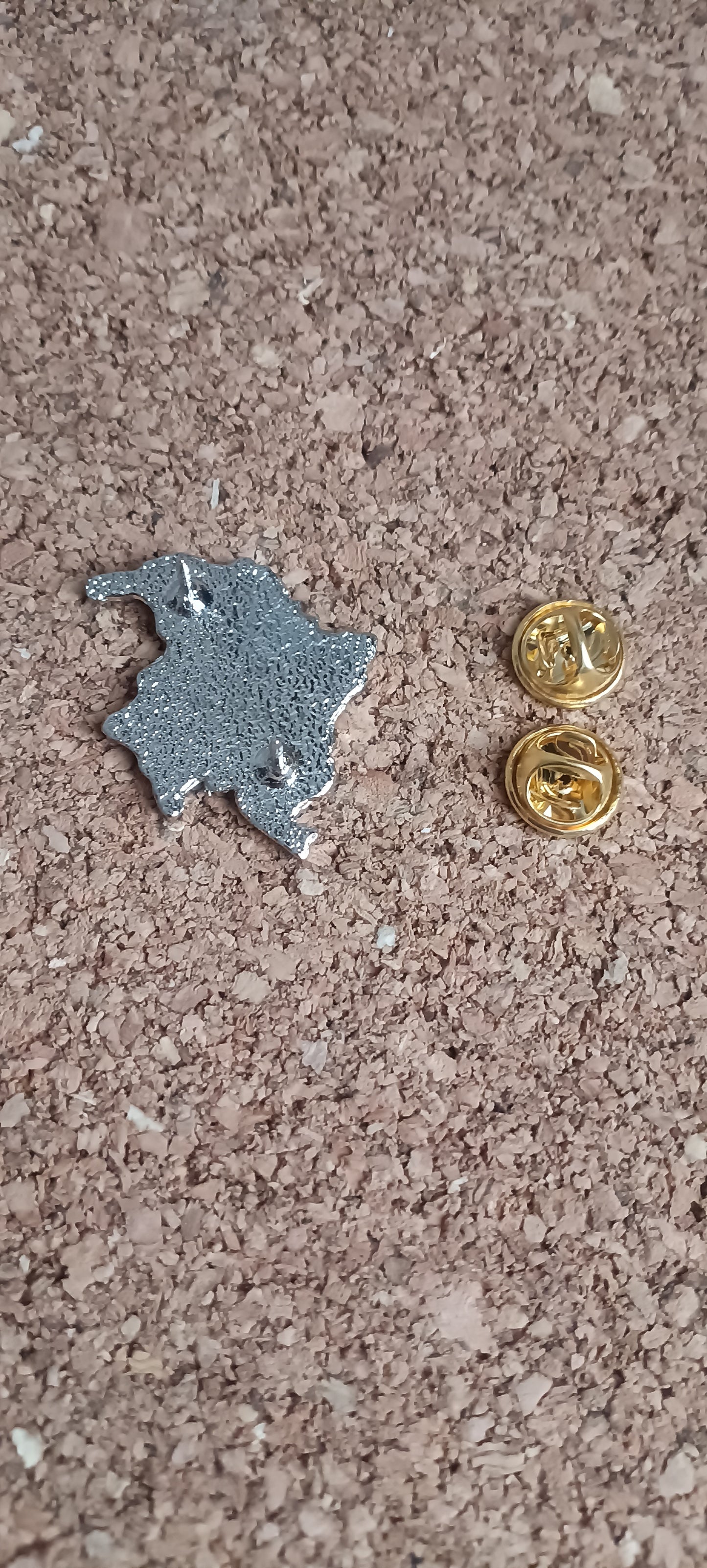 Pin Mapa De Colombia Metálico