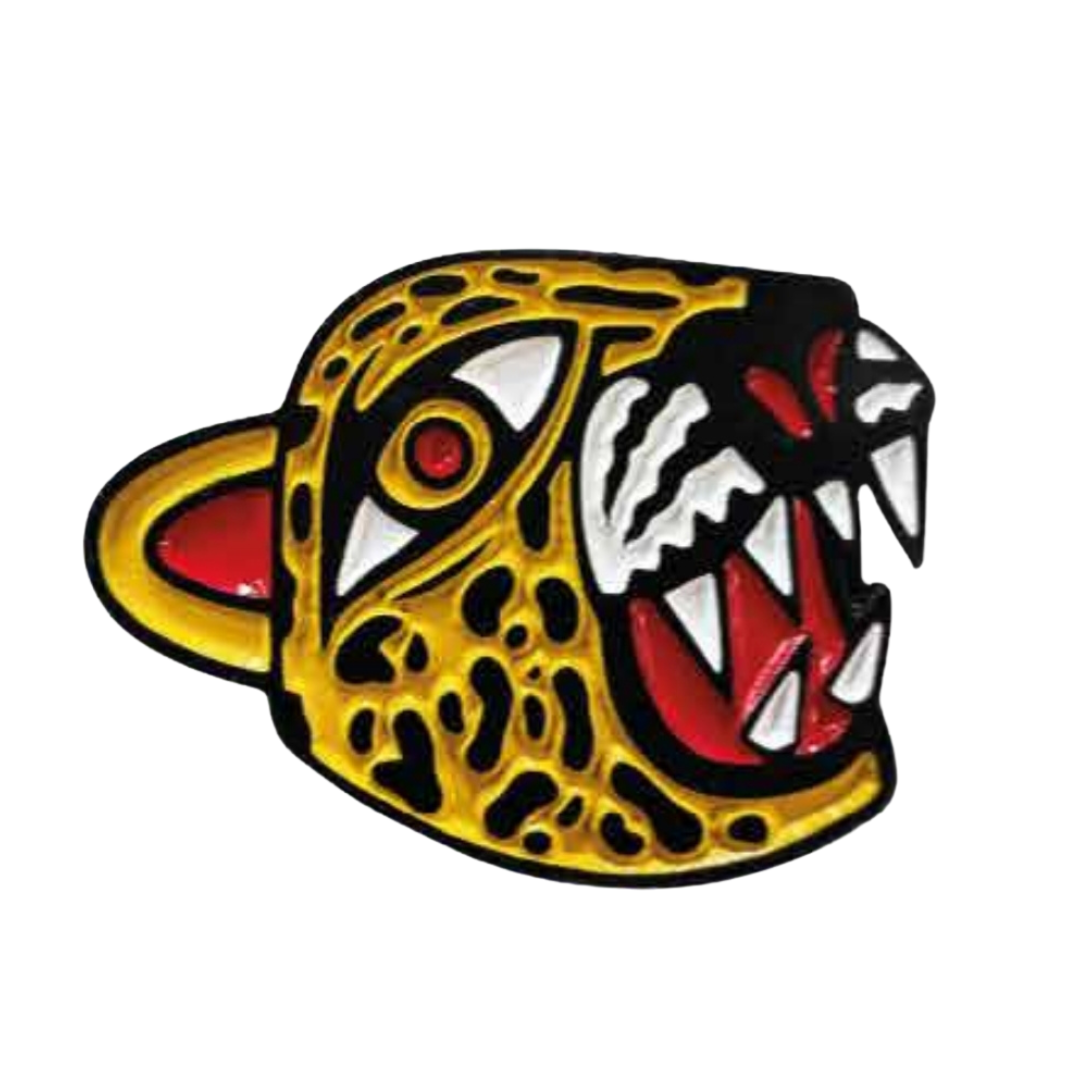 Pin Jaguar Metálico