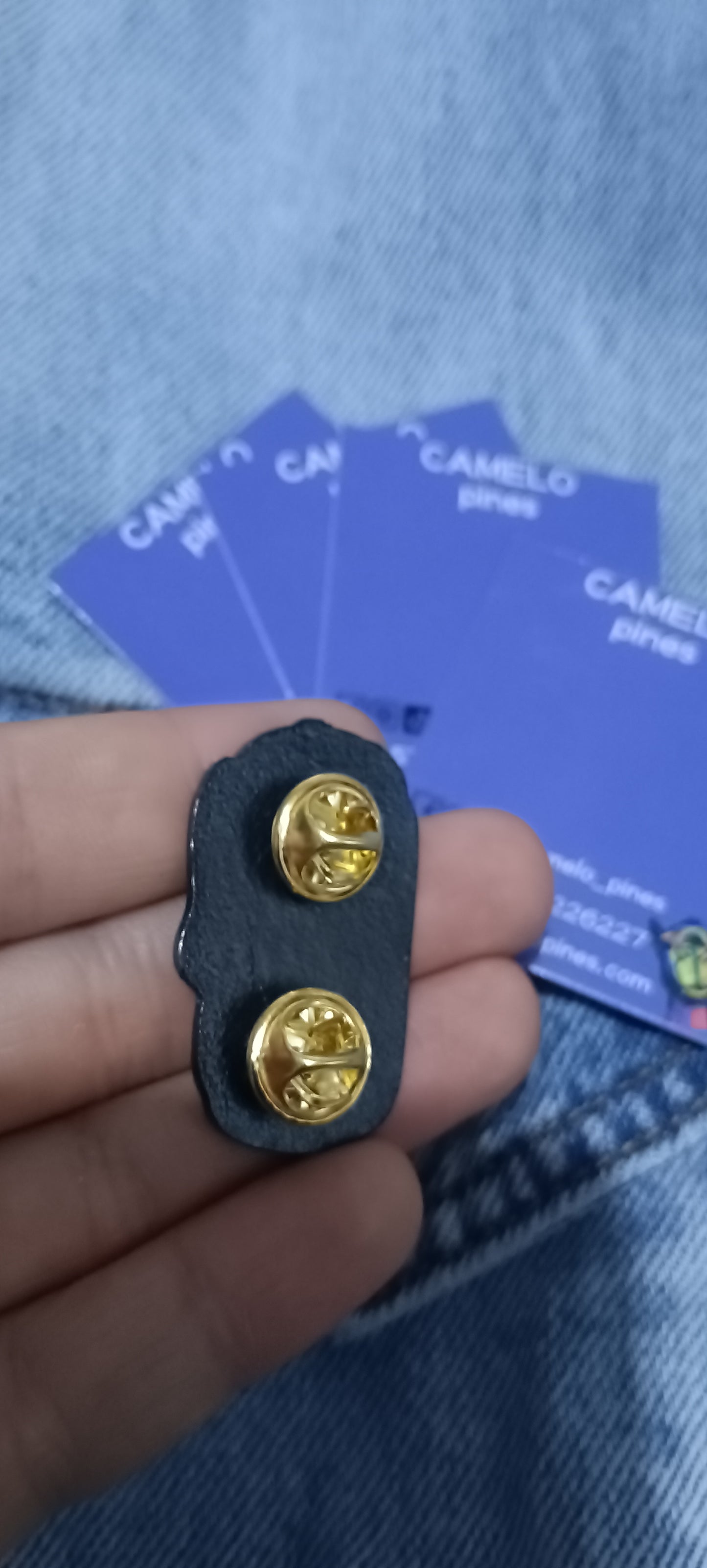 Pin Pola O Miedo Lata Metálico