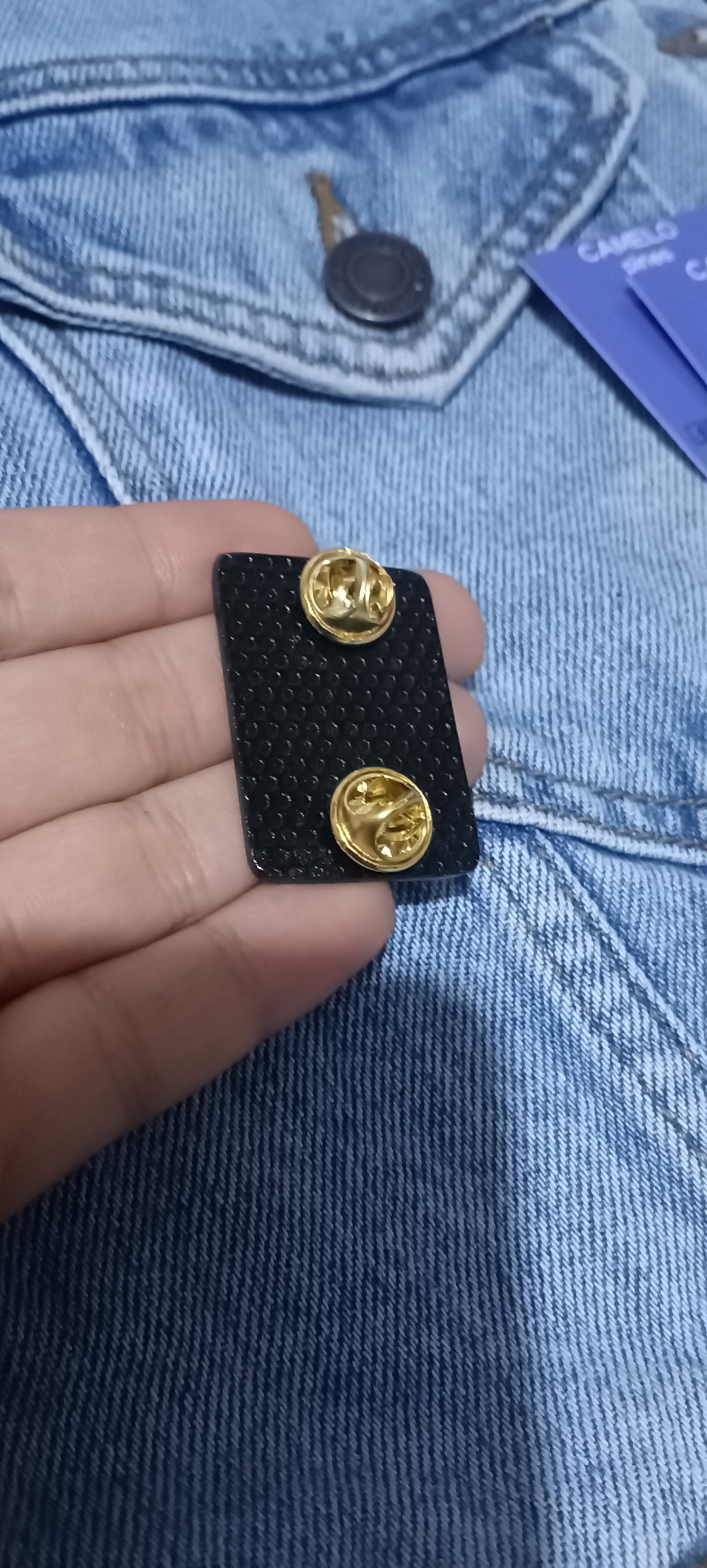 Pin Tómese Uno Metálico