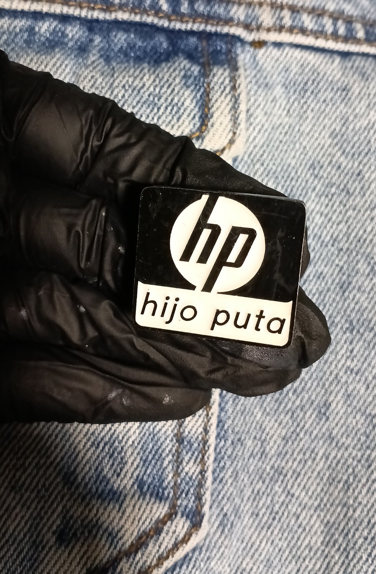 Pin HP Metálico