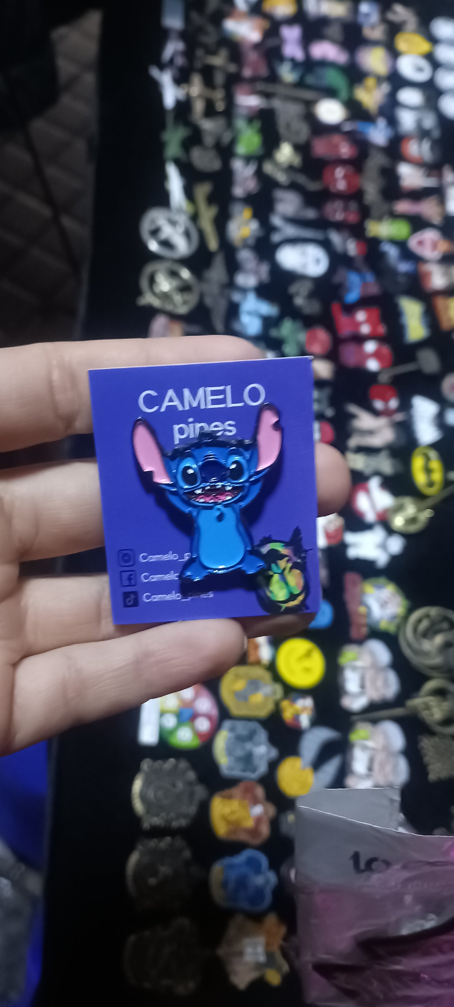 Pin Stitch Up Metálico