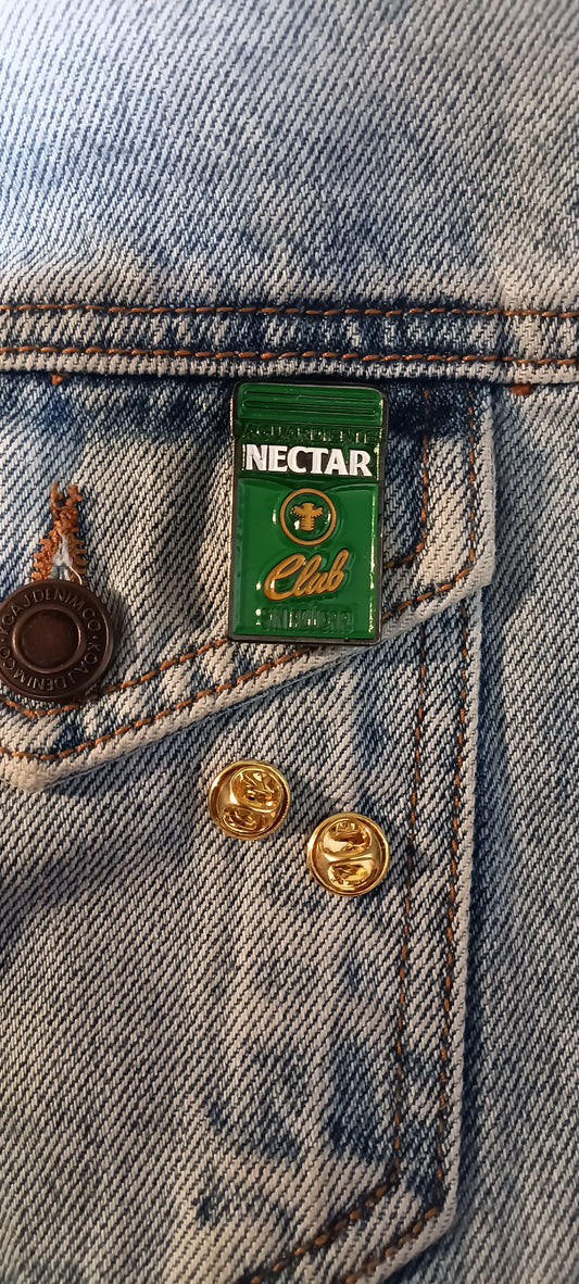 Pin Aguardiente Néctar Verde Metálico