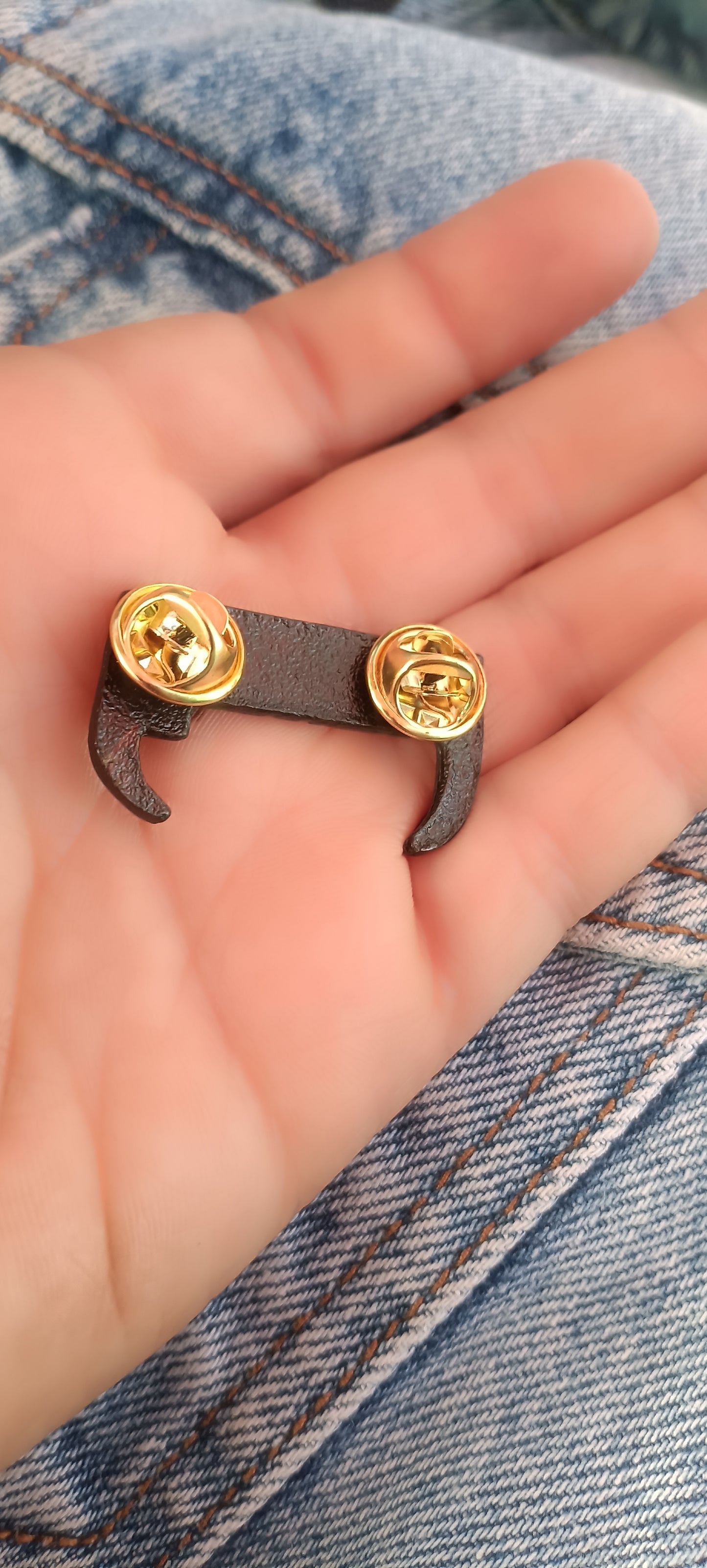 Pin Pantera Metálico