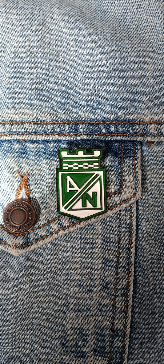 Pin Atlético Nacional Metálico 