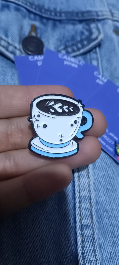 Pin Taza De Capuchino Metálico