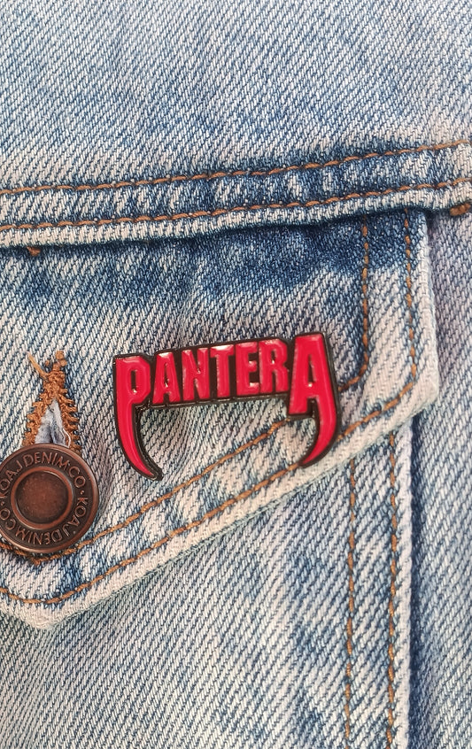 Pin Pantera Metálico