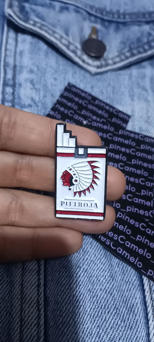 Pin Caja Cigarrillos Piel Roja Metálico
