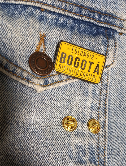 Pin Bogotá Colombia Placa Metalico